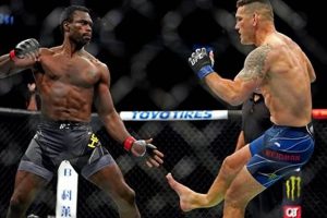 Heartbreak Takedown: MMA Fighter Busts Leg After Split Ultimate Guide to MMA: Training, Techniques, and Top Fighters in The World Heartbreak Takedown: MMA Fighter Busts Leg After Split | Ultimate Guide to MMA: Training, Techniques, and Top Fighters in The World