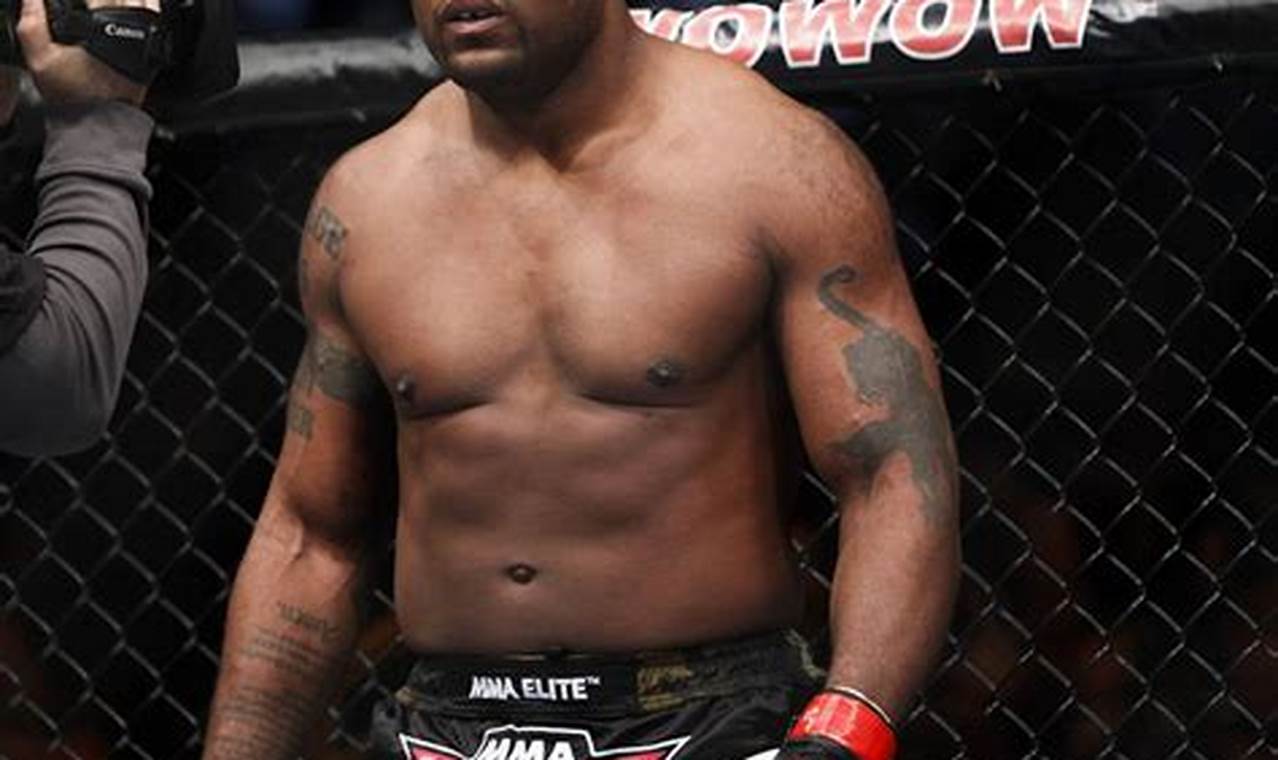 The Rampage MMA Fighter: Legend of the Cage | Ultimate Guide to MMA: Training, Techniques, and Top Fighters in The World