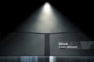 The Ultimate Guide to MMA Corner Strategies | Ultimate Guide to MMA: Training, Techniques, and Top Fighters in The World